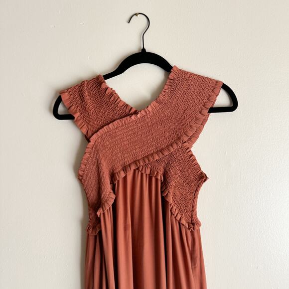 Flawless Brown Shirred Criss Cross Maxi Dress - Medium - Picture 3 of 9